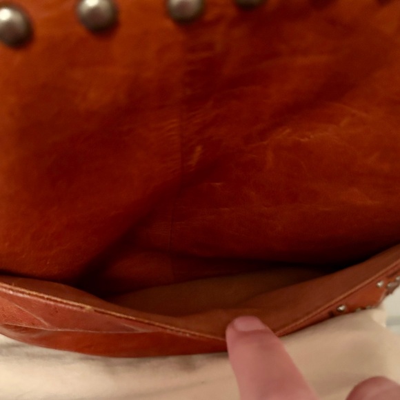 A Stunner!!!⭐️Studded & Embroidered Leather Cripple Creek large Tote! - Picture 7 of 11